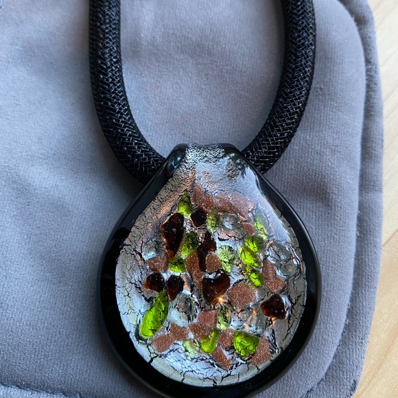 Genuine Murano Italian Glass Pendant - Picture 3 of 8